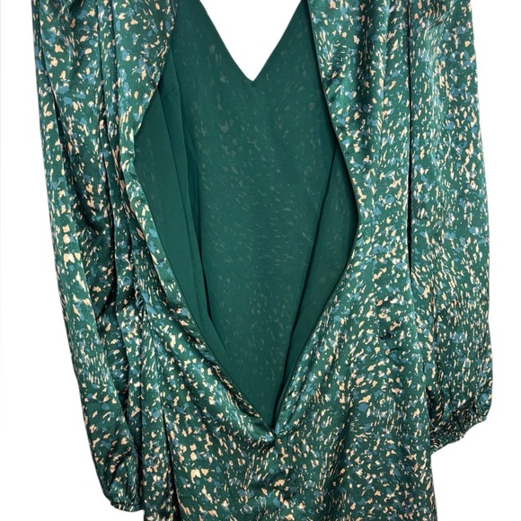 FLORET STUDIOS Elegant Long Sleeve Satin Faux Wrap Midi Dress Size Medium Green - Picture 10 of 16